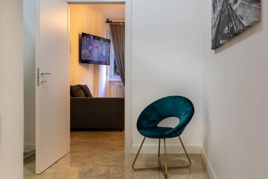 San Babila - Luxury Milanese Apartment Extérieur photo